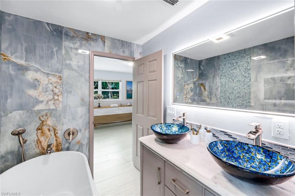 1621 SE 29th Ter, Cape Coral, FL 33904 Photo