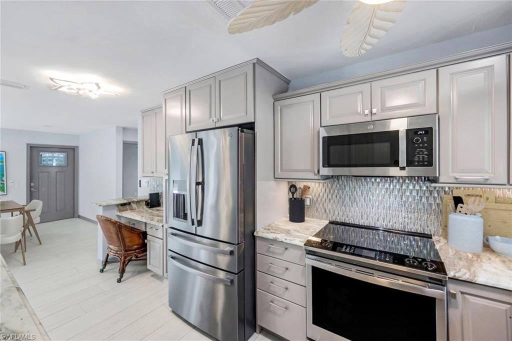 1621 SE 29th Ter, Cape Coral, FL 33904 Photo