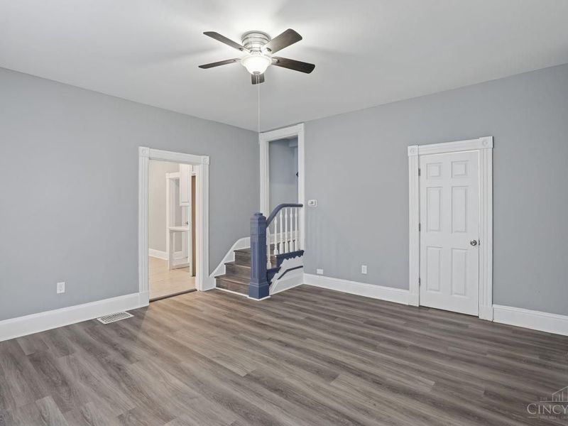 3 W Seventy Third Street, Cincinnati, OH 45216 Photo 12