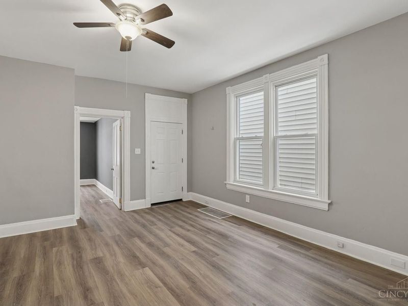 3 W Seventy Third Street, Cincinnati, OH 45216 Photo 14