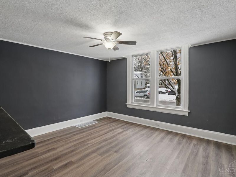 3 W Seventy Third Street, Cincinnati, OH 45216 Photo 16