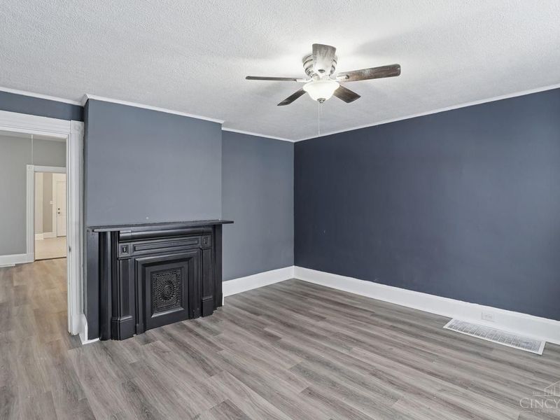 3 W Seventy Third Street, Cincinnati, OH 45216 Photo 17