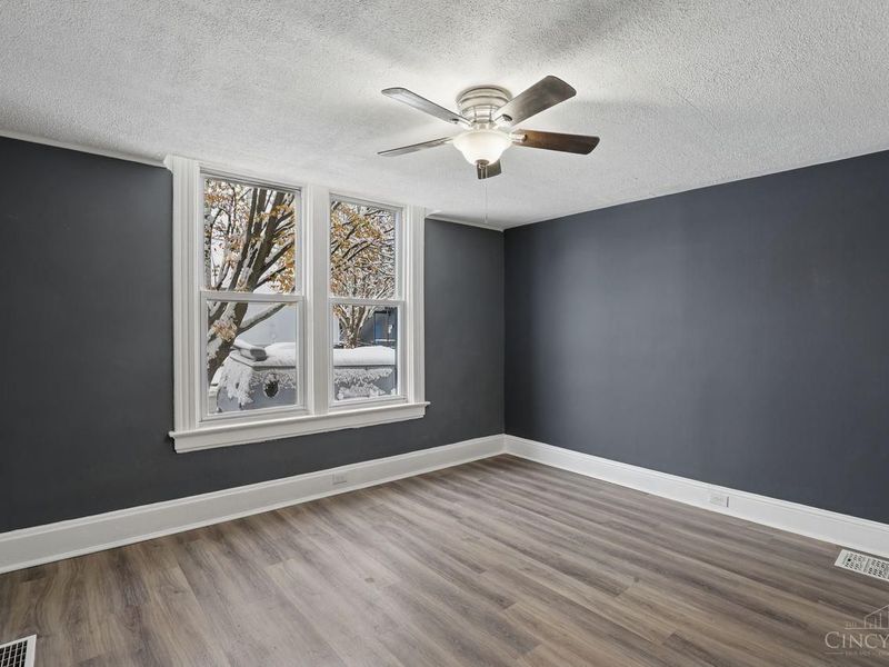 3 W Seventy Third Street, Cincinnati, OH 45216 Photo 20