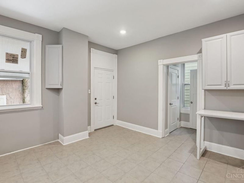 3 W Seventy Third Street, Cincinnati, OH 45216 Photo 26