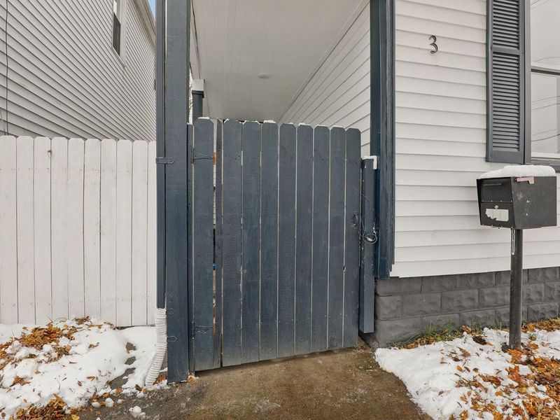 3 W Seventy Third Street, Cincinnati, OH 45216 Photo 3