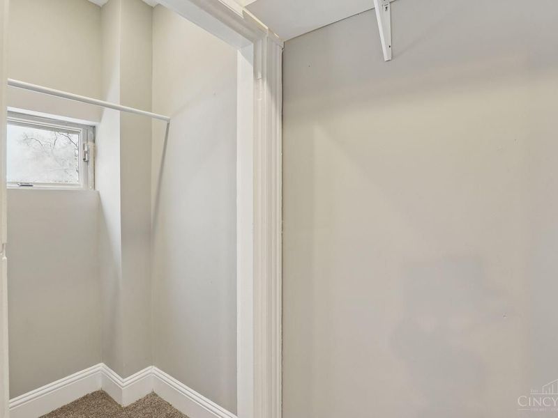 3 W Seventy Third Street, Cincinnati, OH 45216 Photo 33