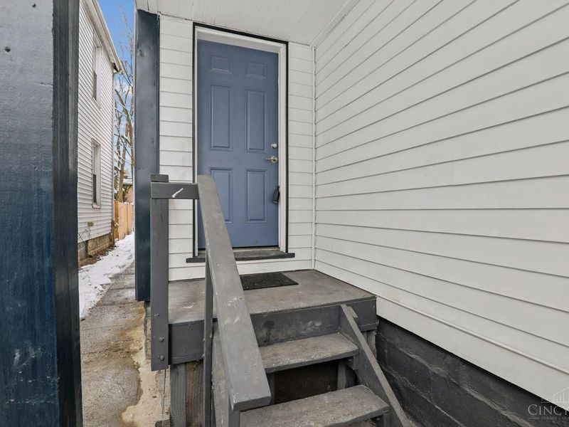 3 W Seventy Third Street, Cincinnati, OH 45216 Photo 4