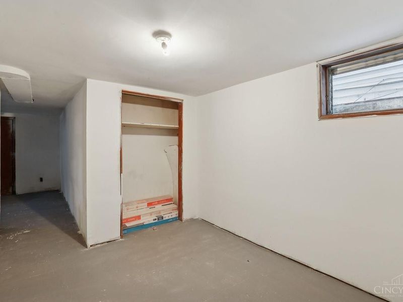 3 W Seventy Third Street, Cincinnati, OH 45216 Photo 46