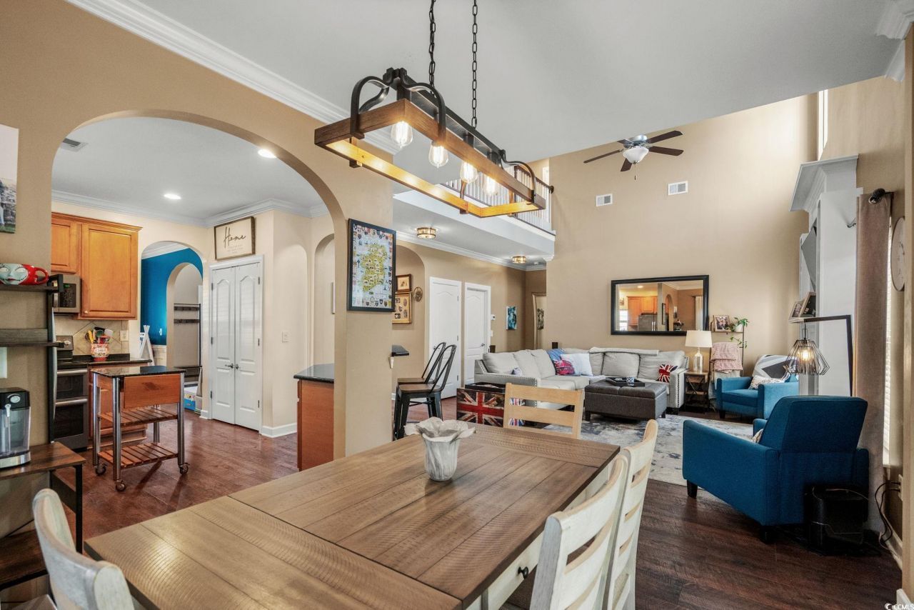 318 Barlow Ct. Photo 10