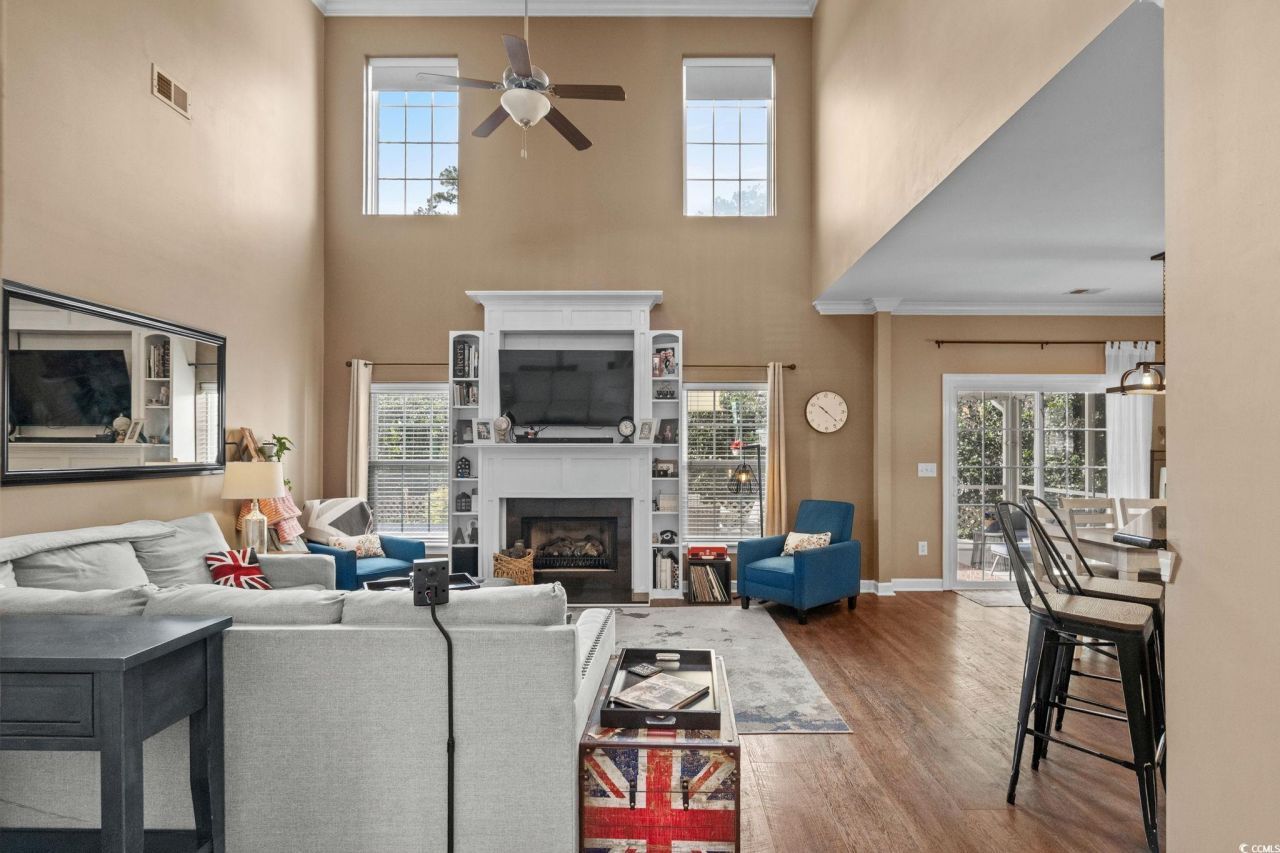 318 Barlow Ct. Photo 5