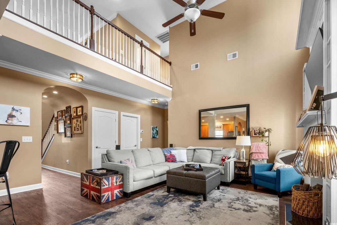 318 Barlow Ct. Photo 7