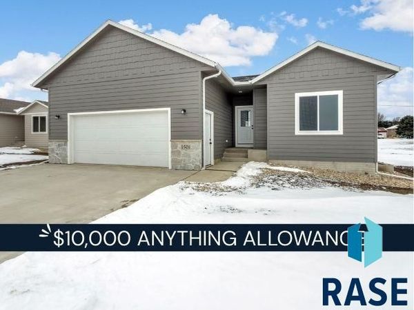 1501 E Carol St, Sioux Falls, SD 57104