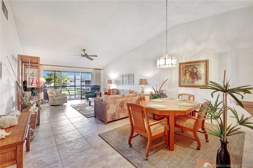 3001 SE Aster Lane, Unit 906, Stuart, FL 34994 Photo