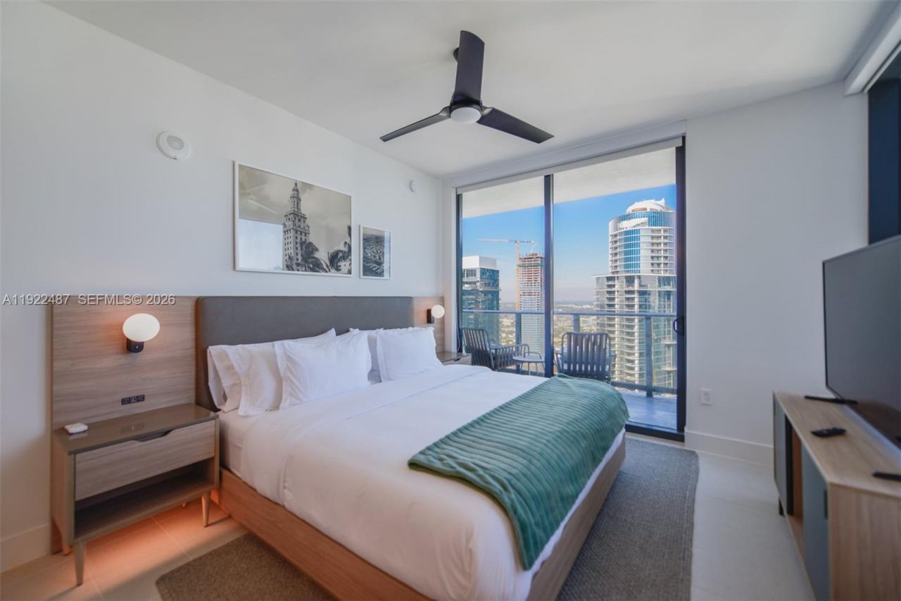 159 NE 6th St, Unit 4601, Miami, FL 33132 Photo