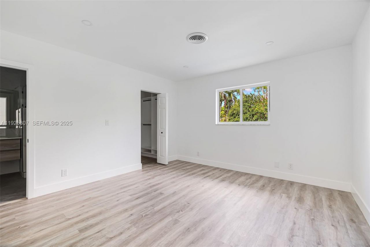 1830 NE 65th Ct, Fort Lauderdale, FL 33308 Photo