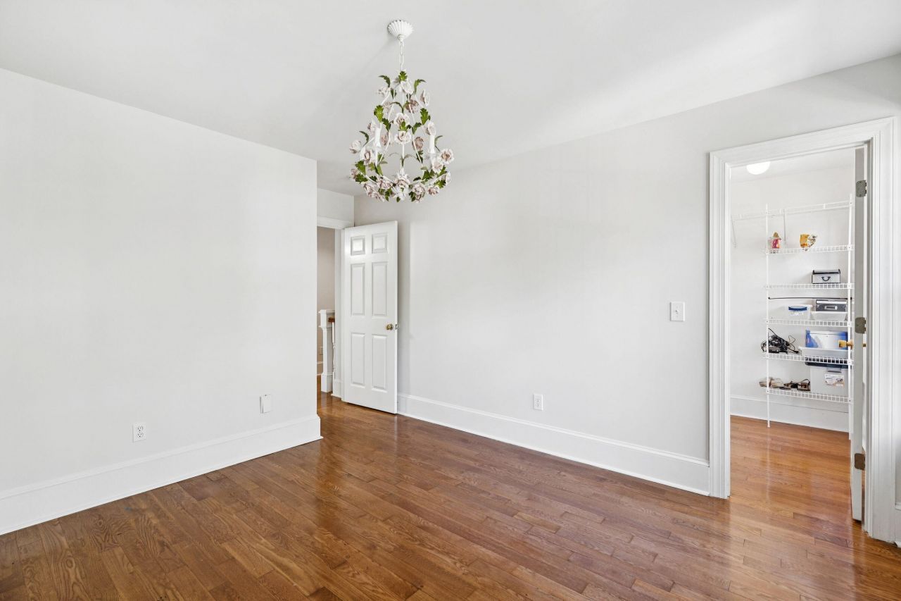 660 Ayers Drive Photo 37