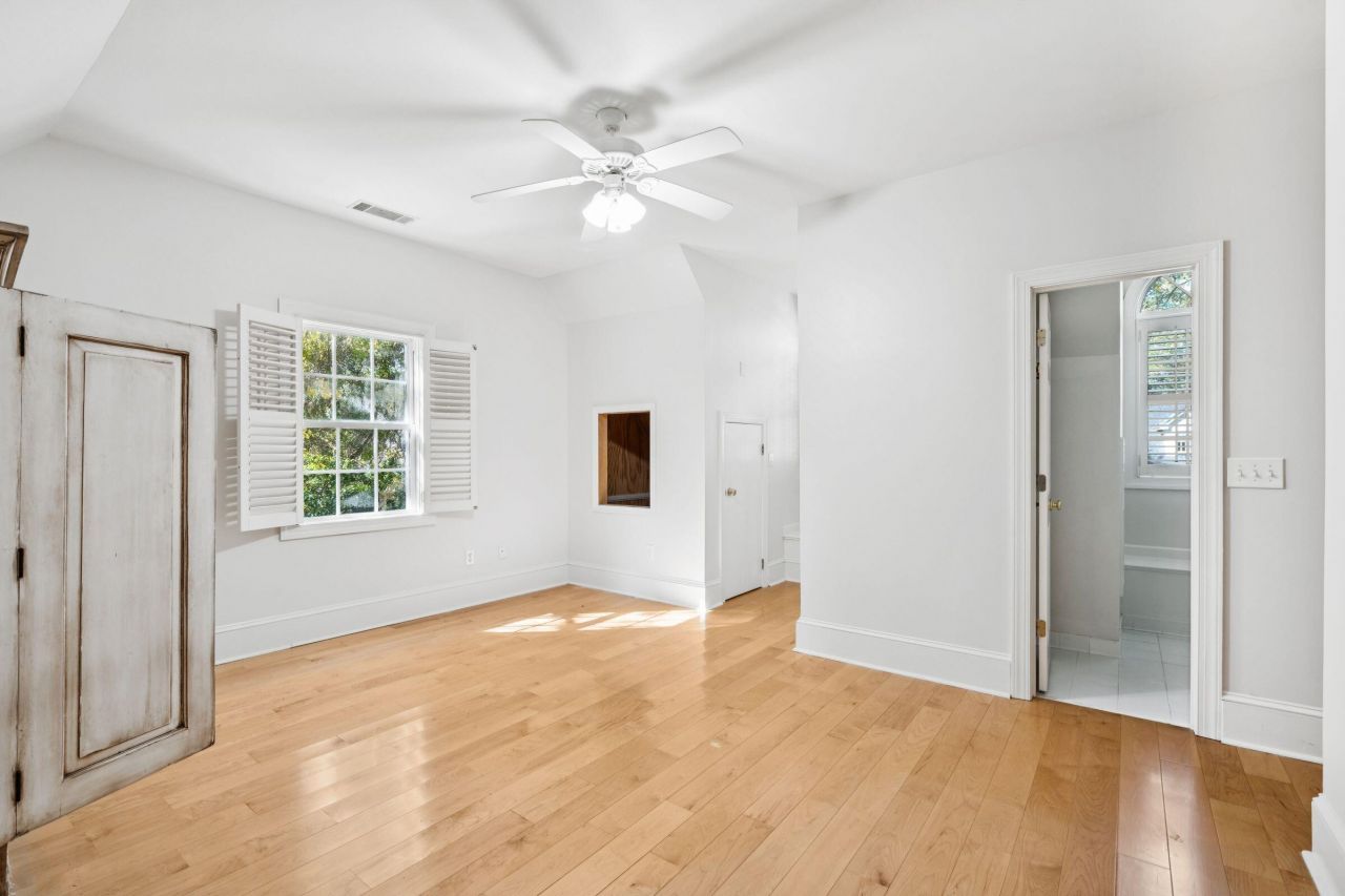 660 Ayers Drive Photo 43