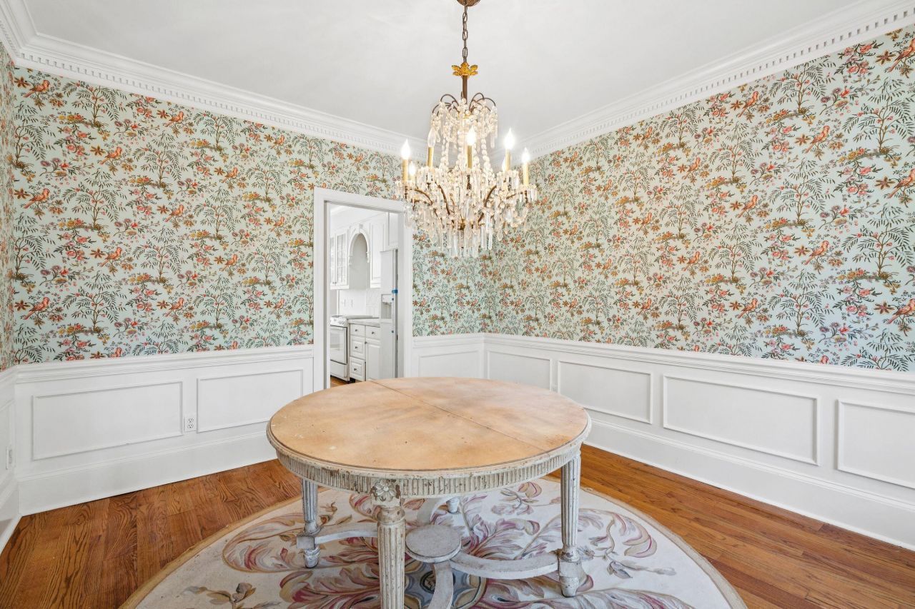 660 Ayers Drive Photo 9