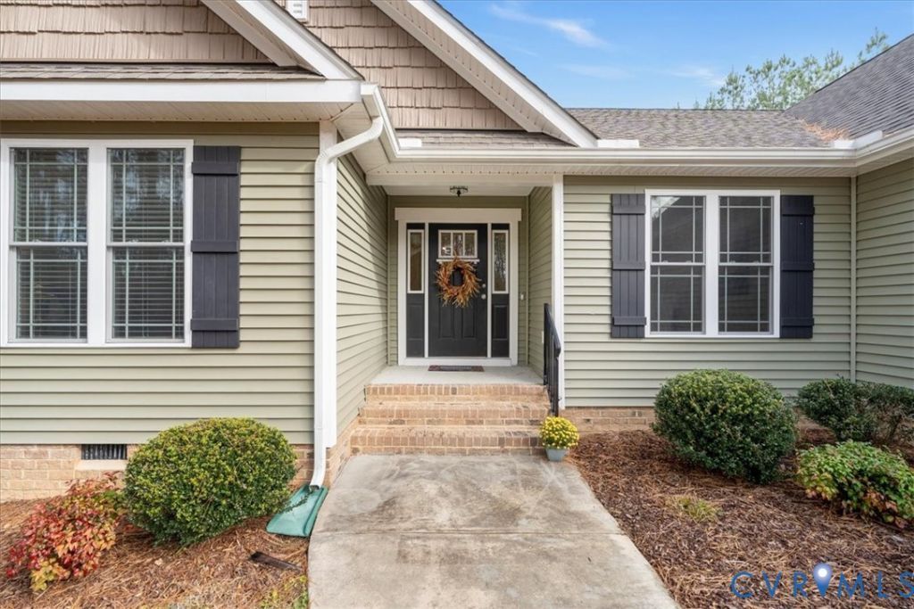 6175 Walnut Tree Drive Powhatan, VA 23139