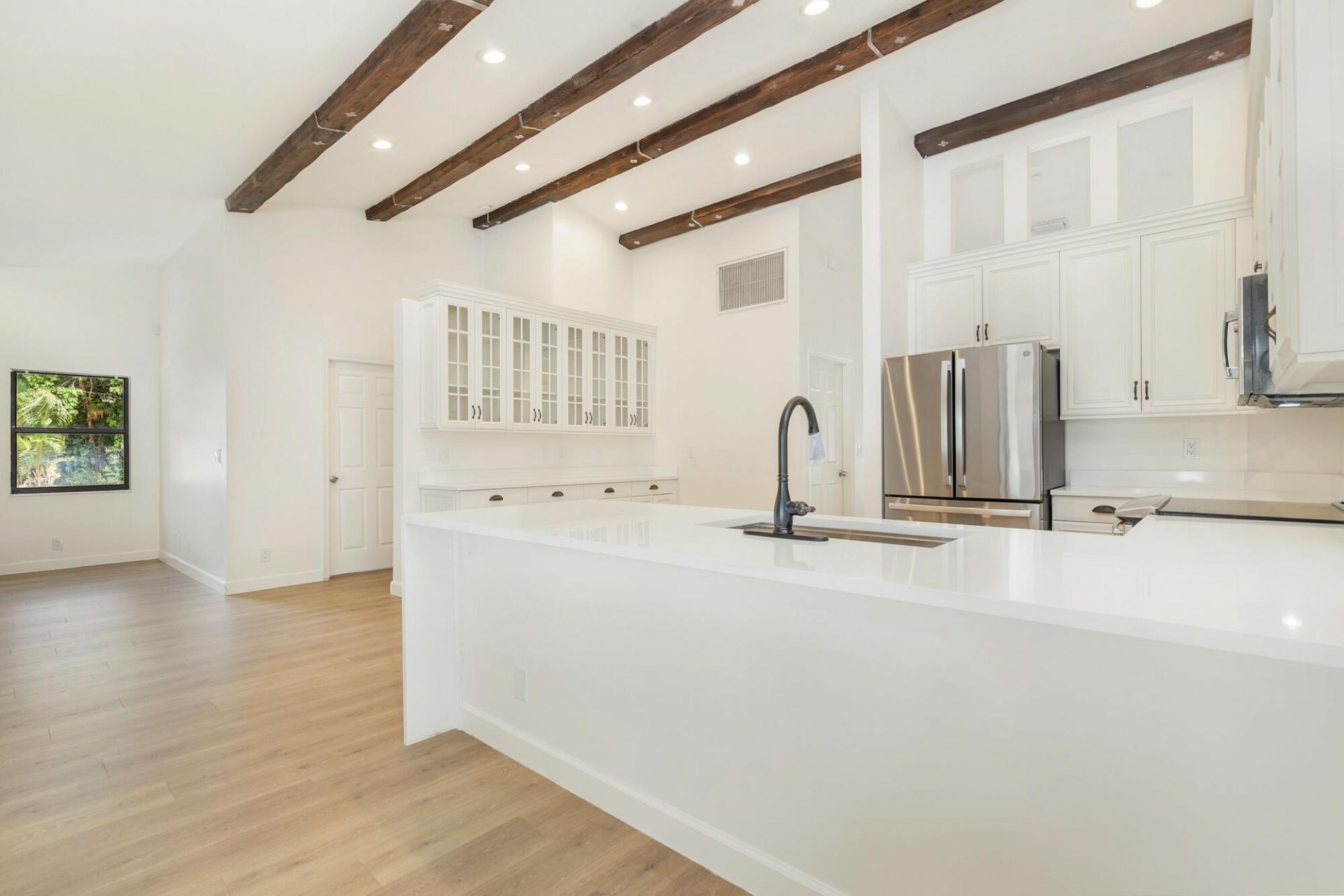 6725 Katherine Road, West Palm Beach, FL 33413 Photo