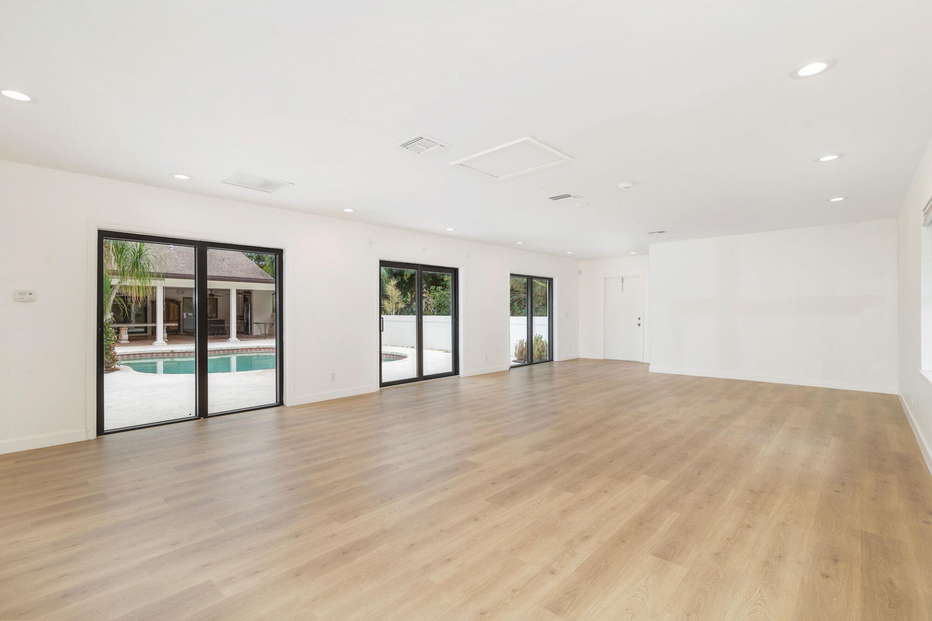 6725 Katherine Road, West Palm Beach, FL 33413 Photo