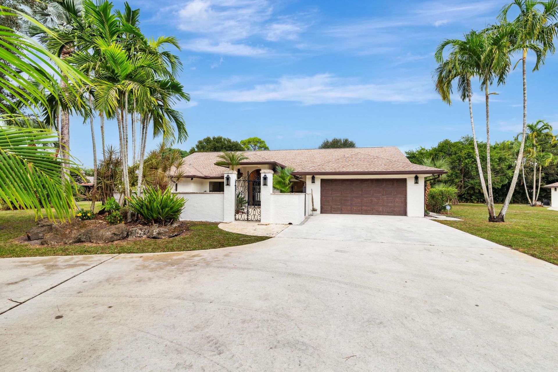 6725 Katherine Road, West Palm Beach, FL 33413 Photo