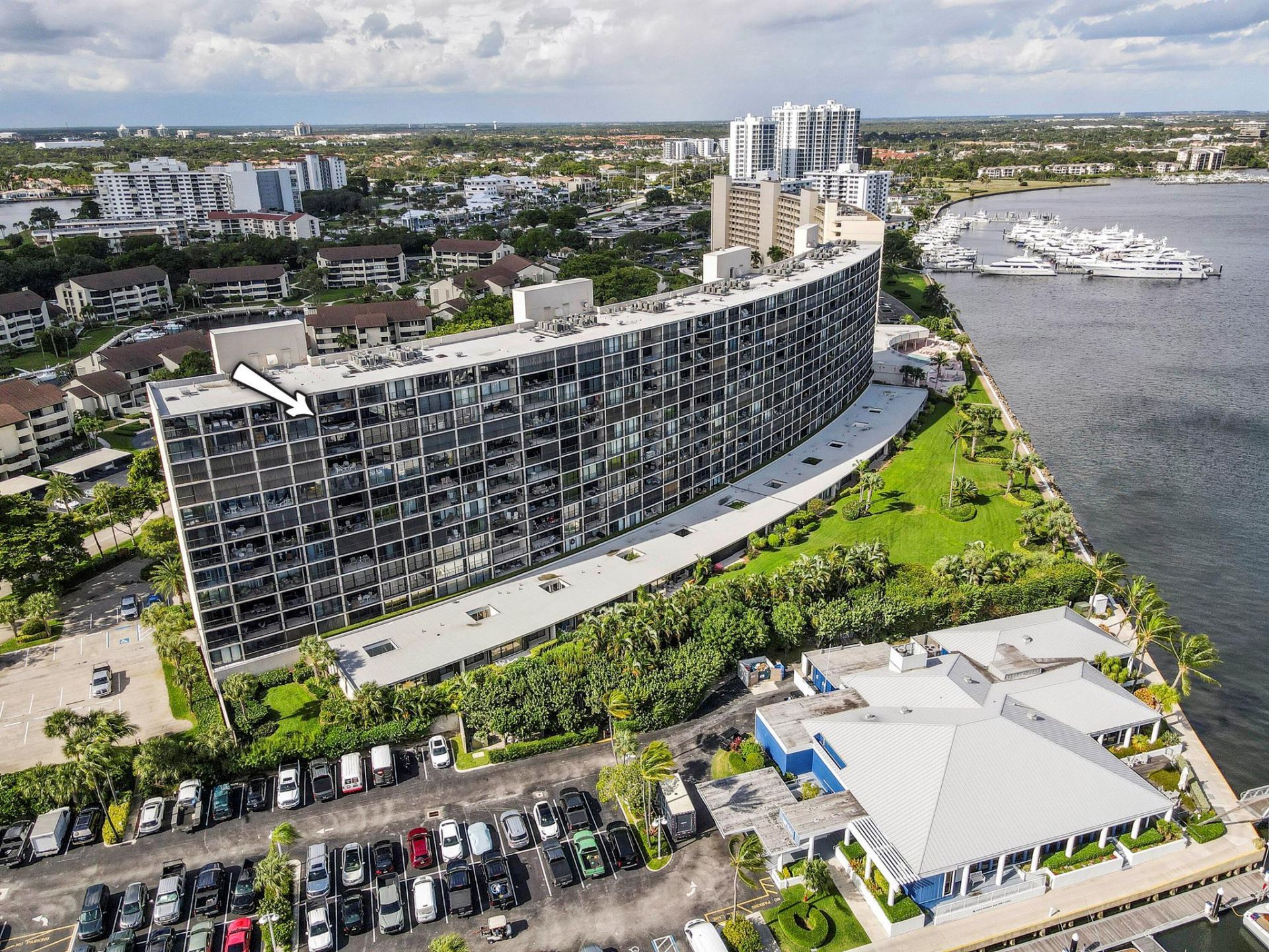 120 Lakeshore Drive, Unit T36, North Palm Beach, FL 33408 Photo