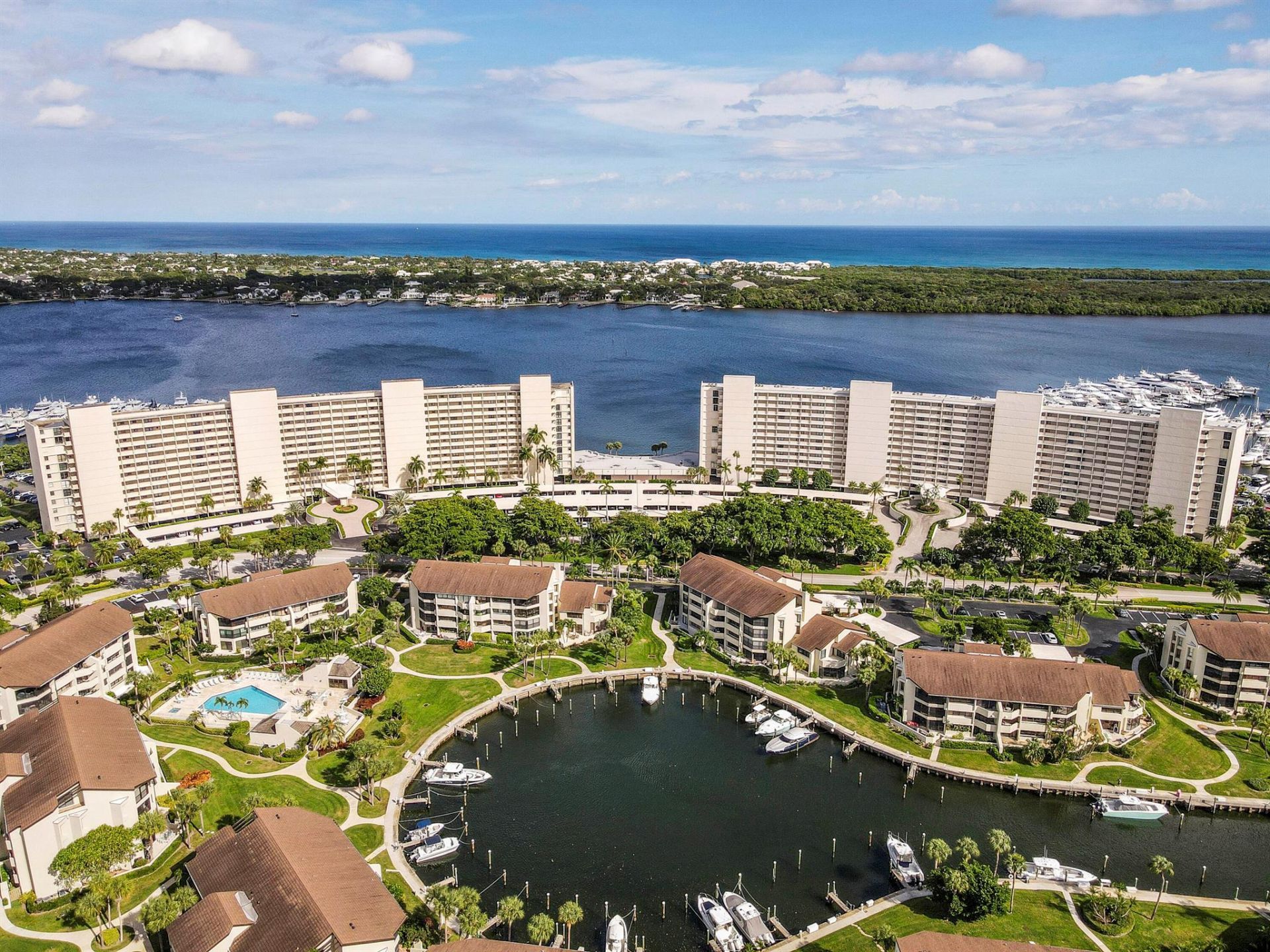 120 Lakeshore Drive, Unit T36, North Palm Beach, FL 33408 Photo