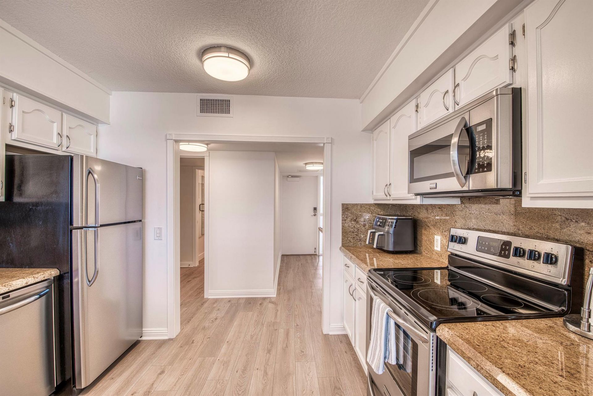 120 Lakeshore Drive, Unit T36, North Palm Beach, FL 33408 Photo