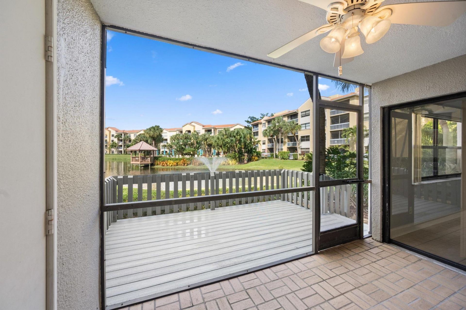 600 Uno Lago Drive, Unit 104, Juno Beach, FL 33408 Photo