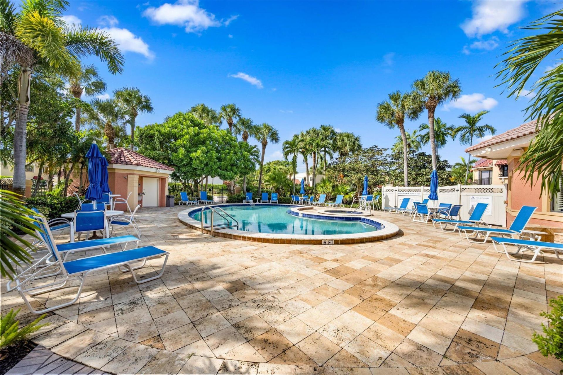 600 Uno Lago Drive, Unit 104, Juno Beach, FL 33408 Photo