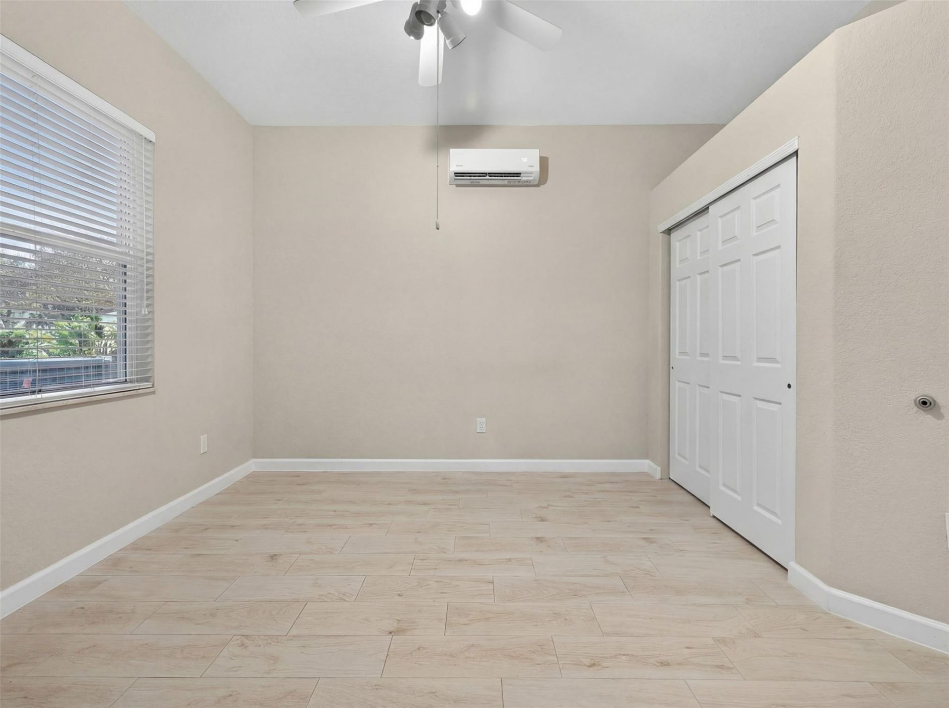 15601 SW 15th Street, Davie, FL 33326 Photo