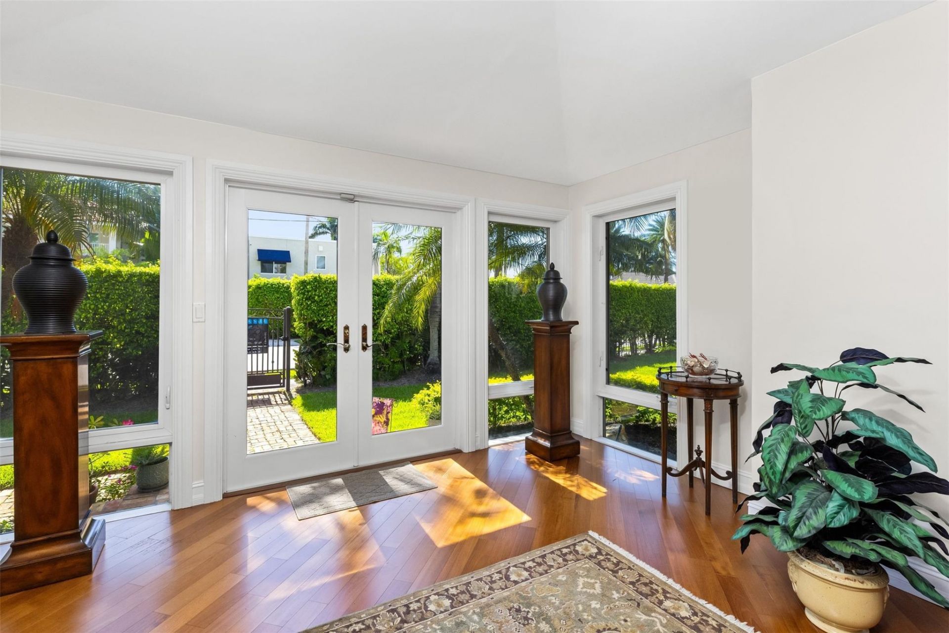 359 Poinciana Drive, Fort Lauderdale, FL 33301 Photo