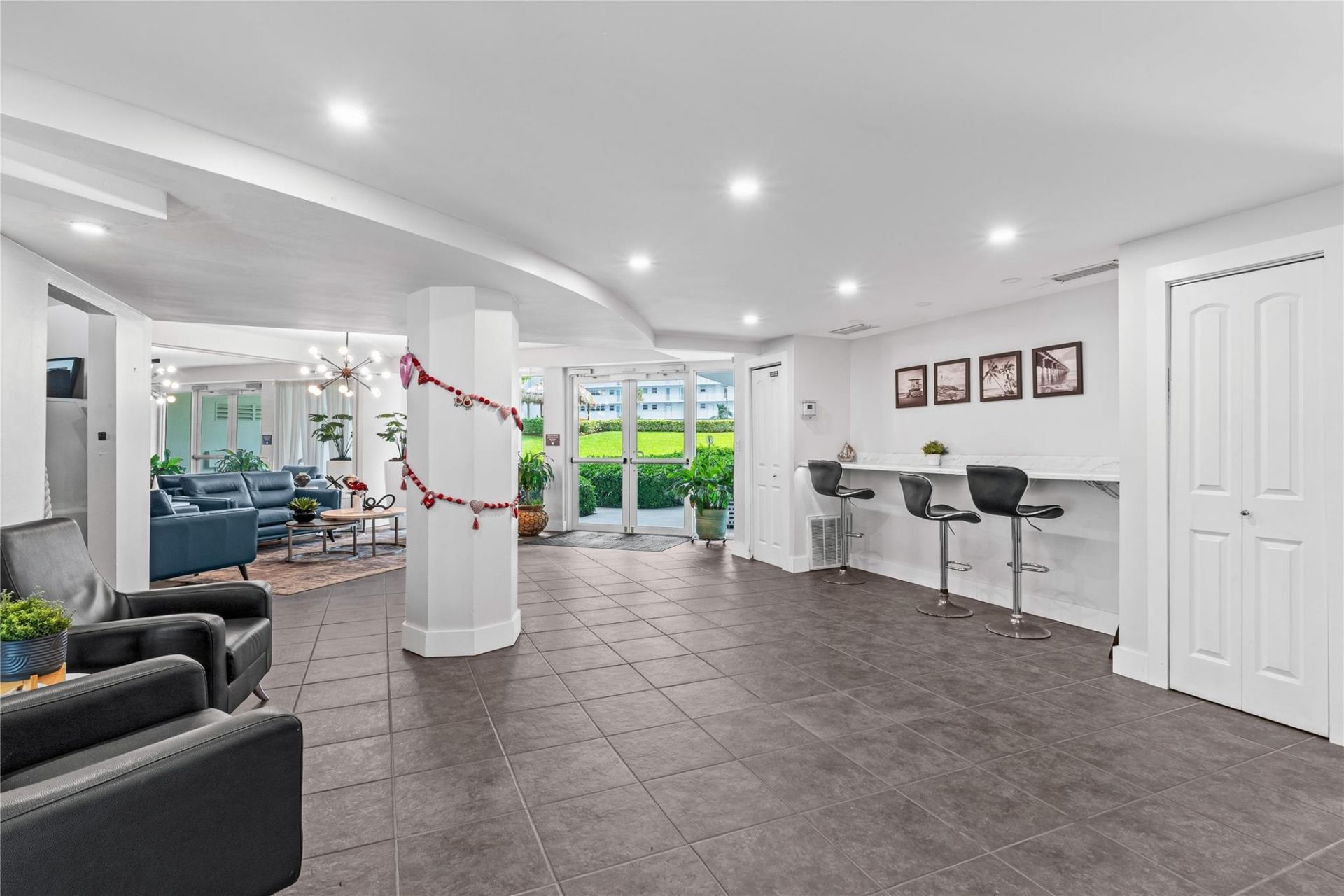 1900 S Ocean Drive, Unit 503, Fort Lauderdale, FL 33316 Photo