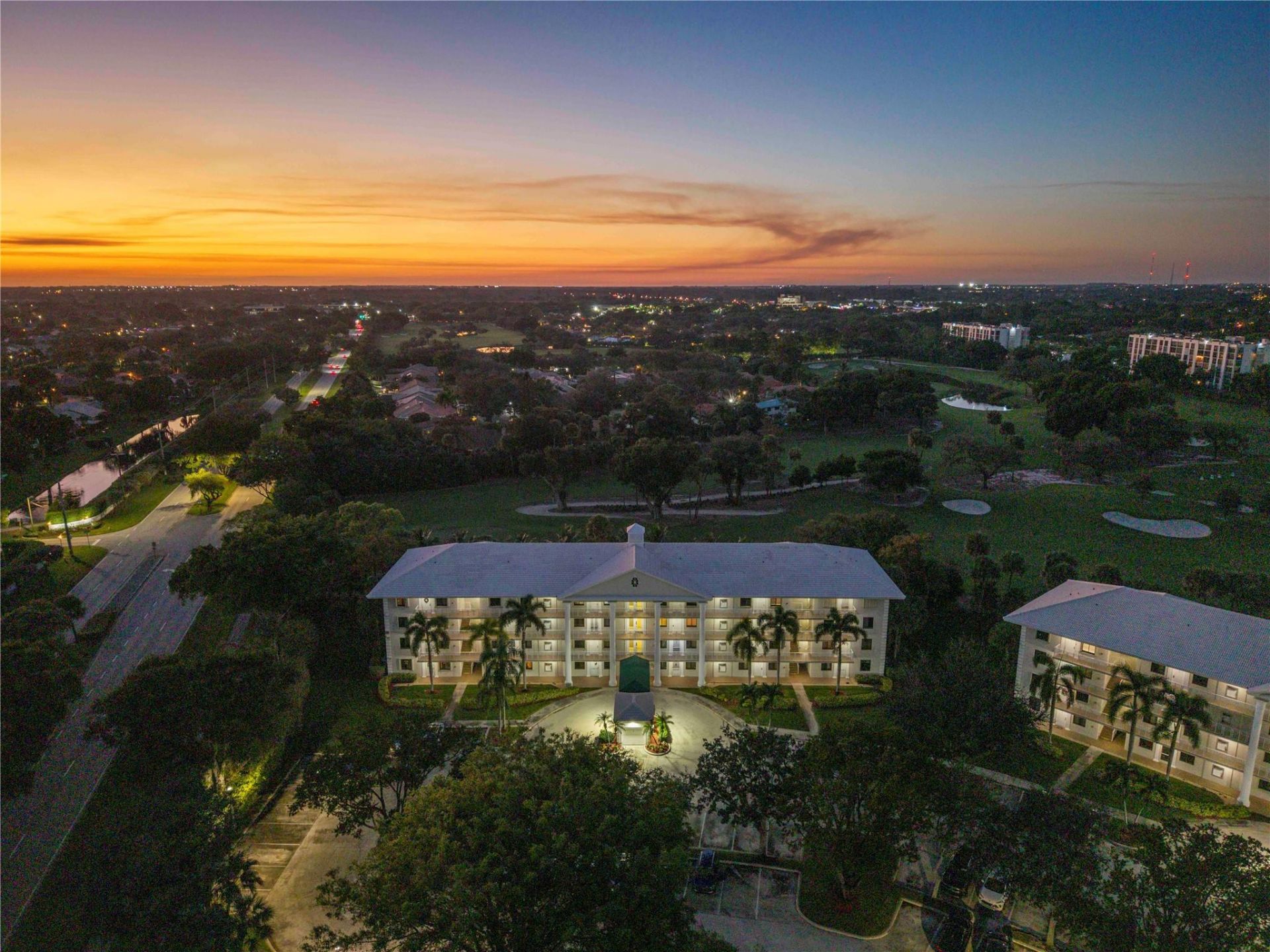 6181 Balboa Circle, Unit 403, Boca Raton, FL 33433 Photo