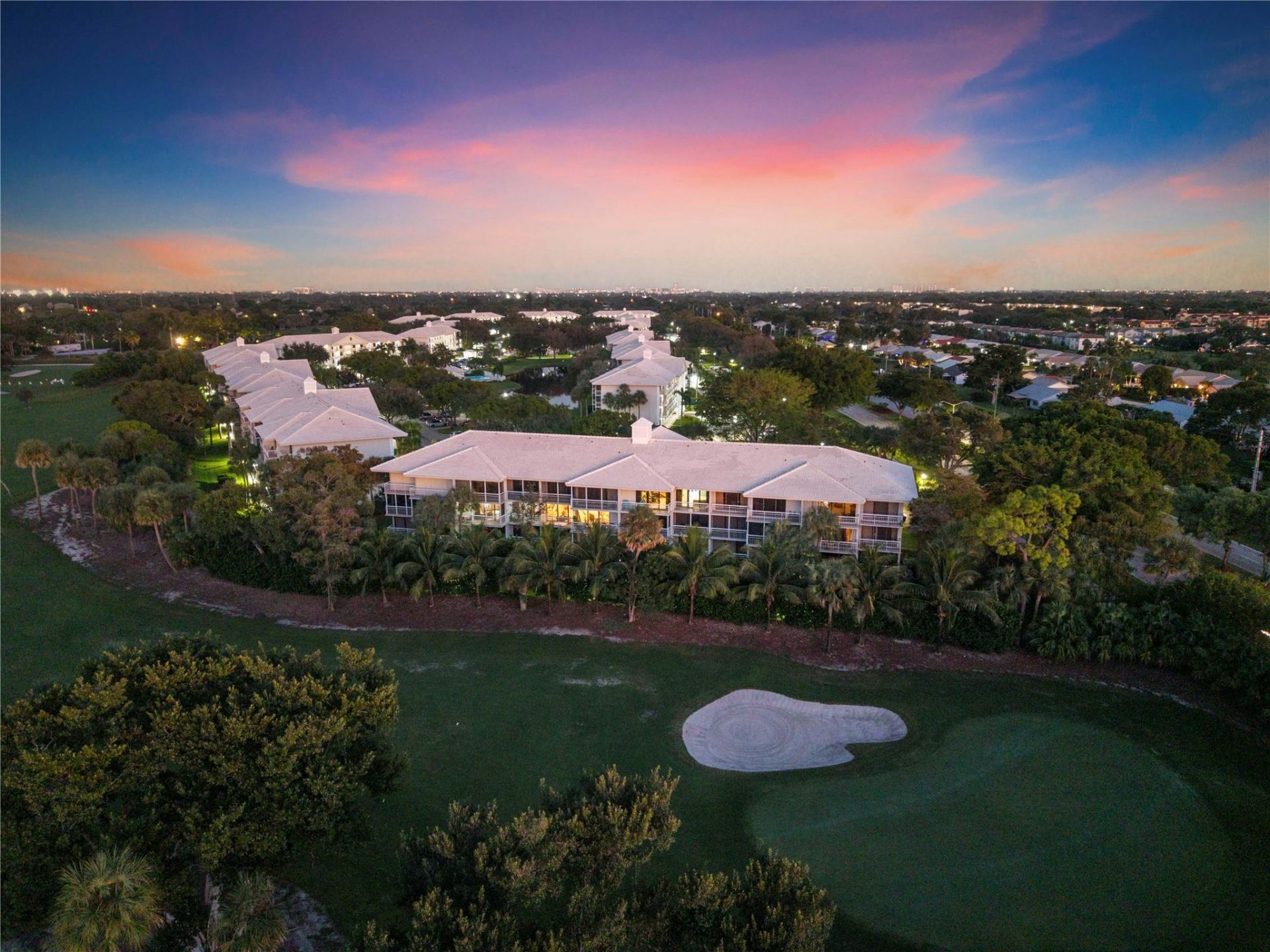 6181 Balboa Circle, Unit 403, Boca Raton, FL 33433 Photo