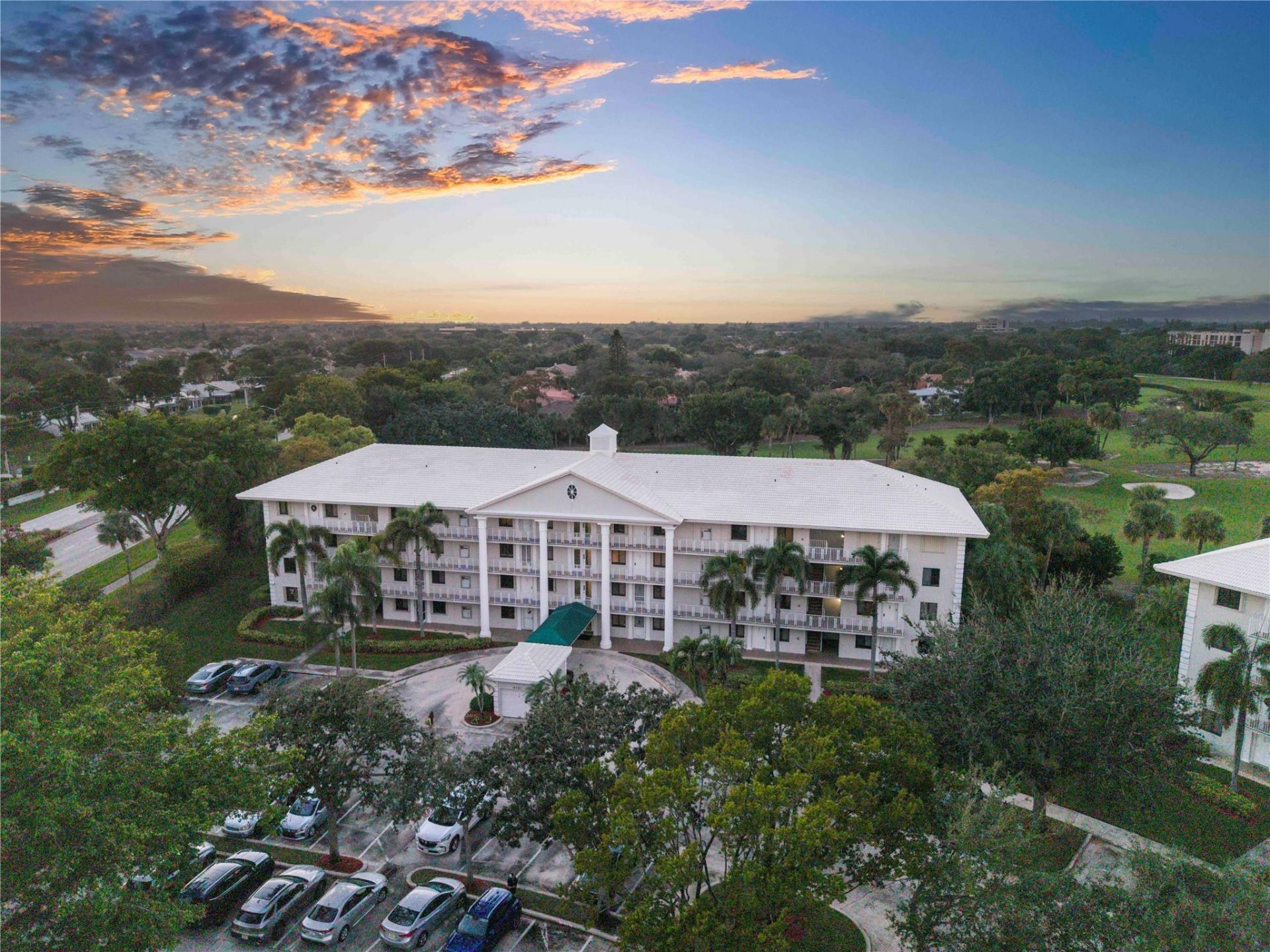 6181 Balboa Circle, Unit 403, Boca Raton, FL 33433 Photo