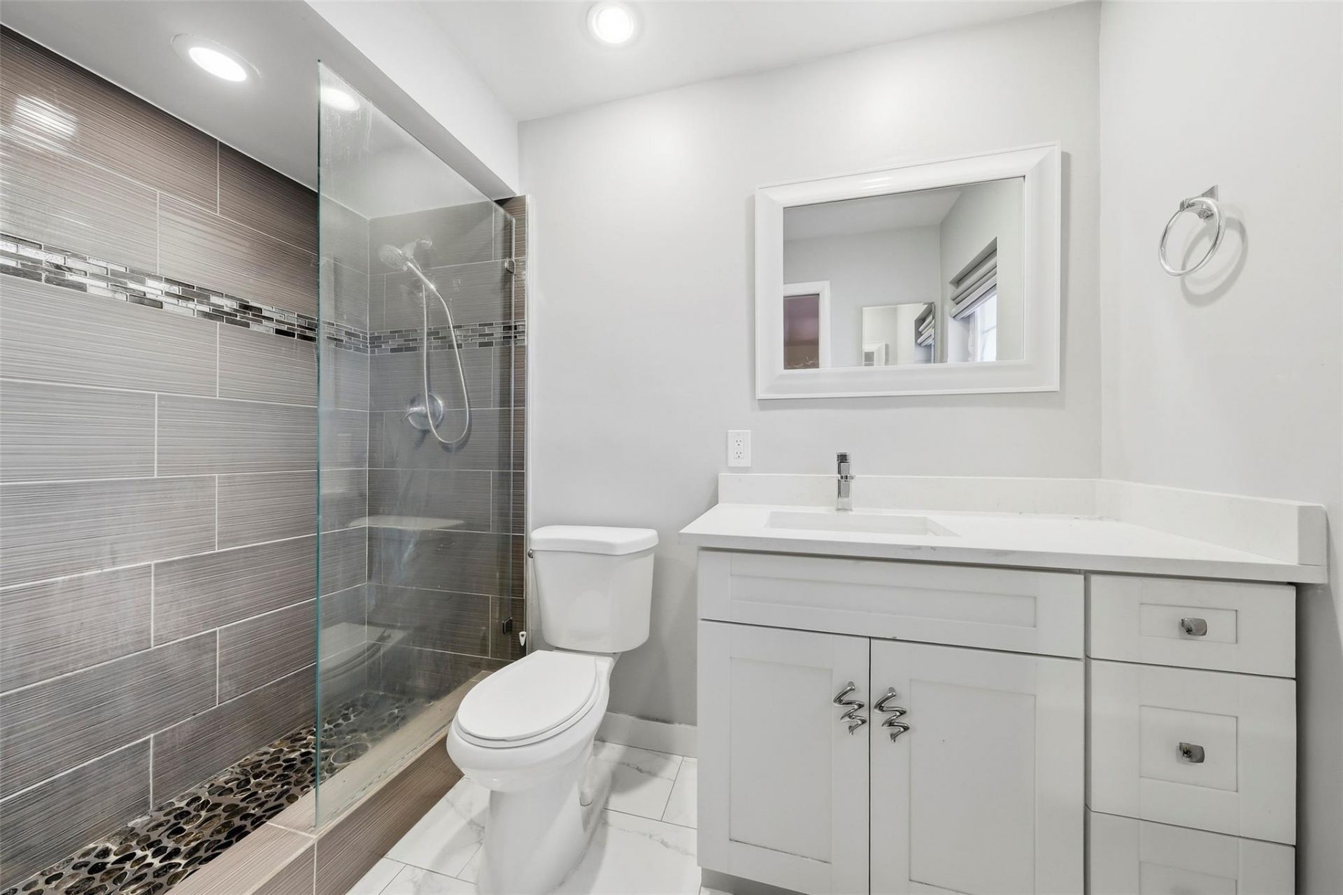 1450 N Riverside Drive, Unit 201, Pompano Beach, FL 33062 Photo