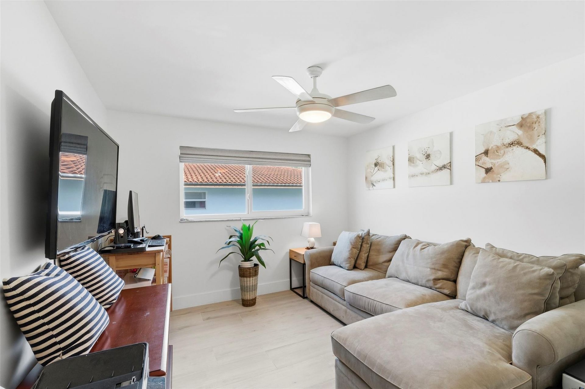 1450 N Riverside Drive, Unit 201, Pompano Beach, FL 33062 Photo