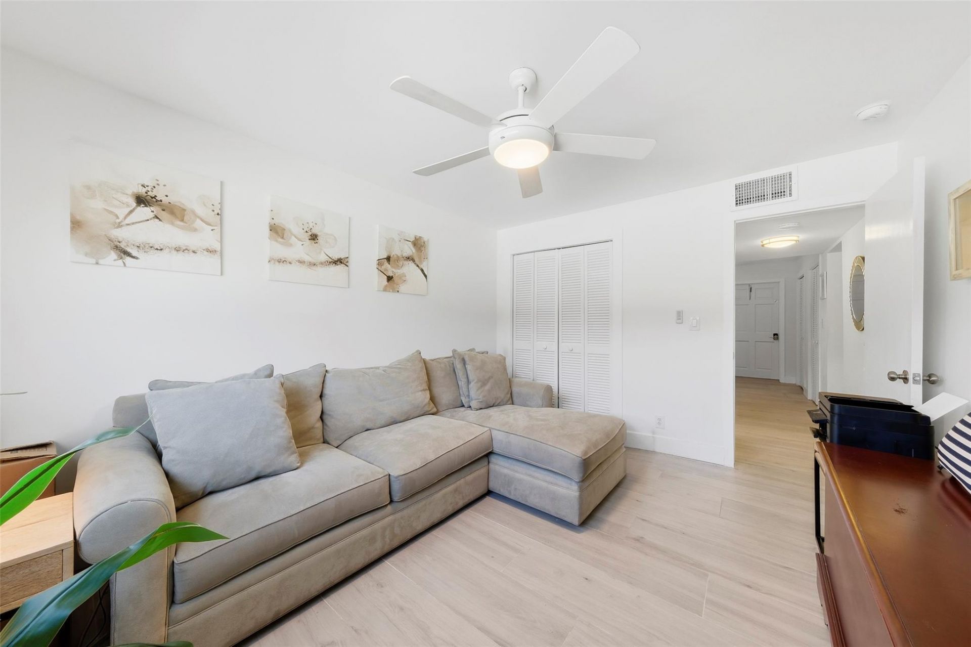 1450 N Riverside Drive, Unit 201, Pompano Beach, FL 33062 Photo