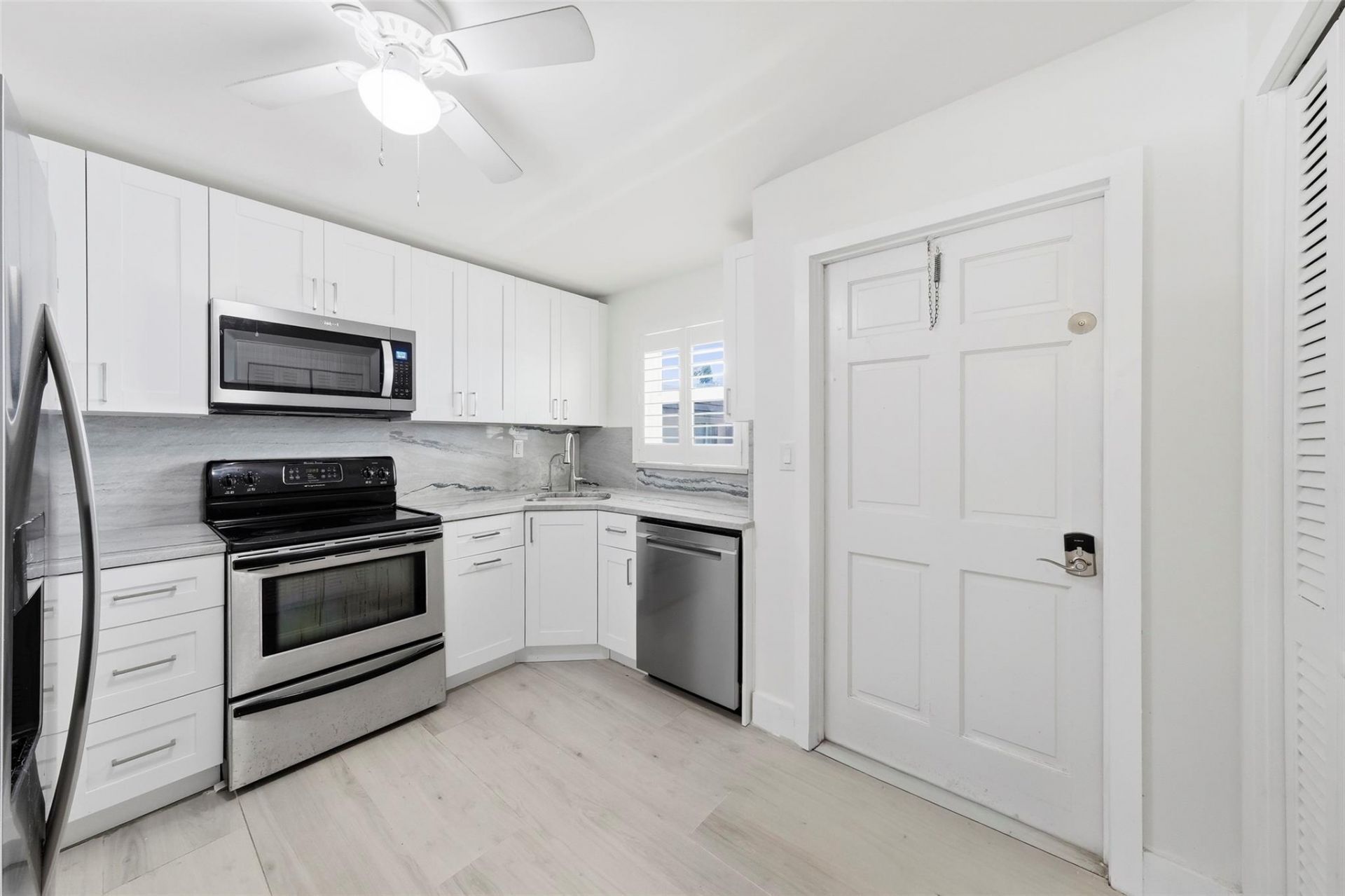 1450 N Riverside Drive, Unit 201, Pompano Beach, FL 33062 Photo