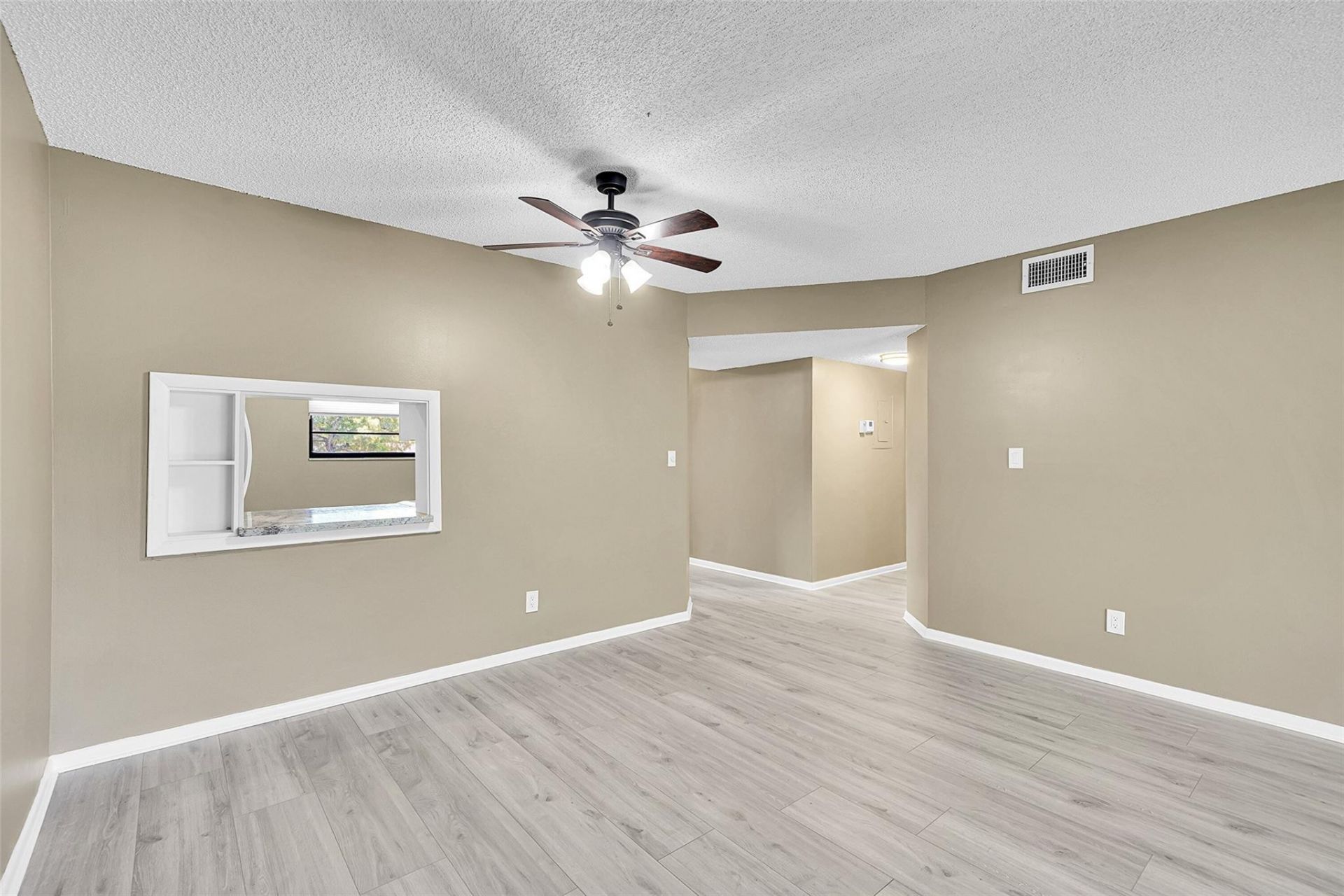 4950 E Sabal Palm Boulevard, Unit 302, Tamarac, FL 33319 Photo