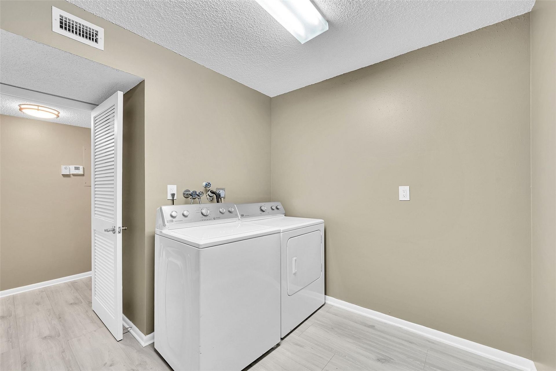 4950 E Sabal Palm Boulevard, Unit 302, Tamarac, FL 33319 Photo