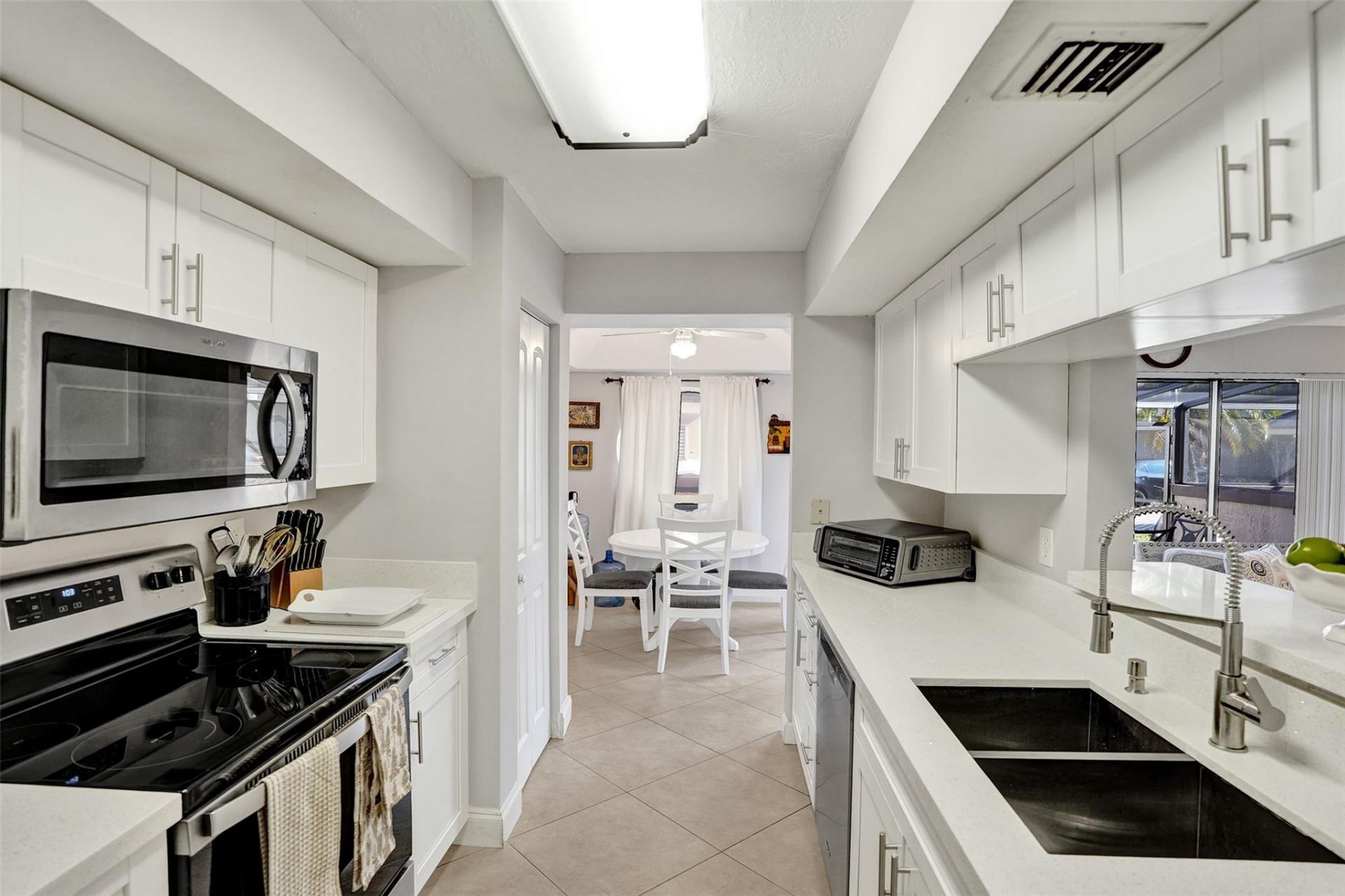 11694 NW 20th Drive, Unit 11694, Coral Springs, FL 33071 Photo