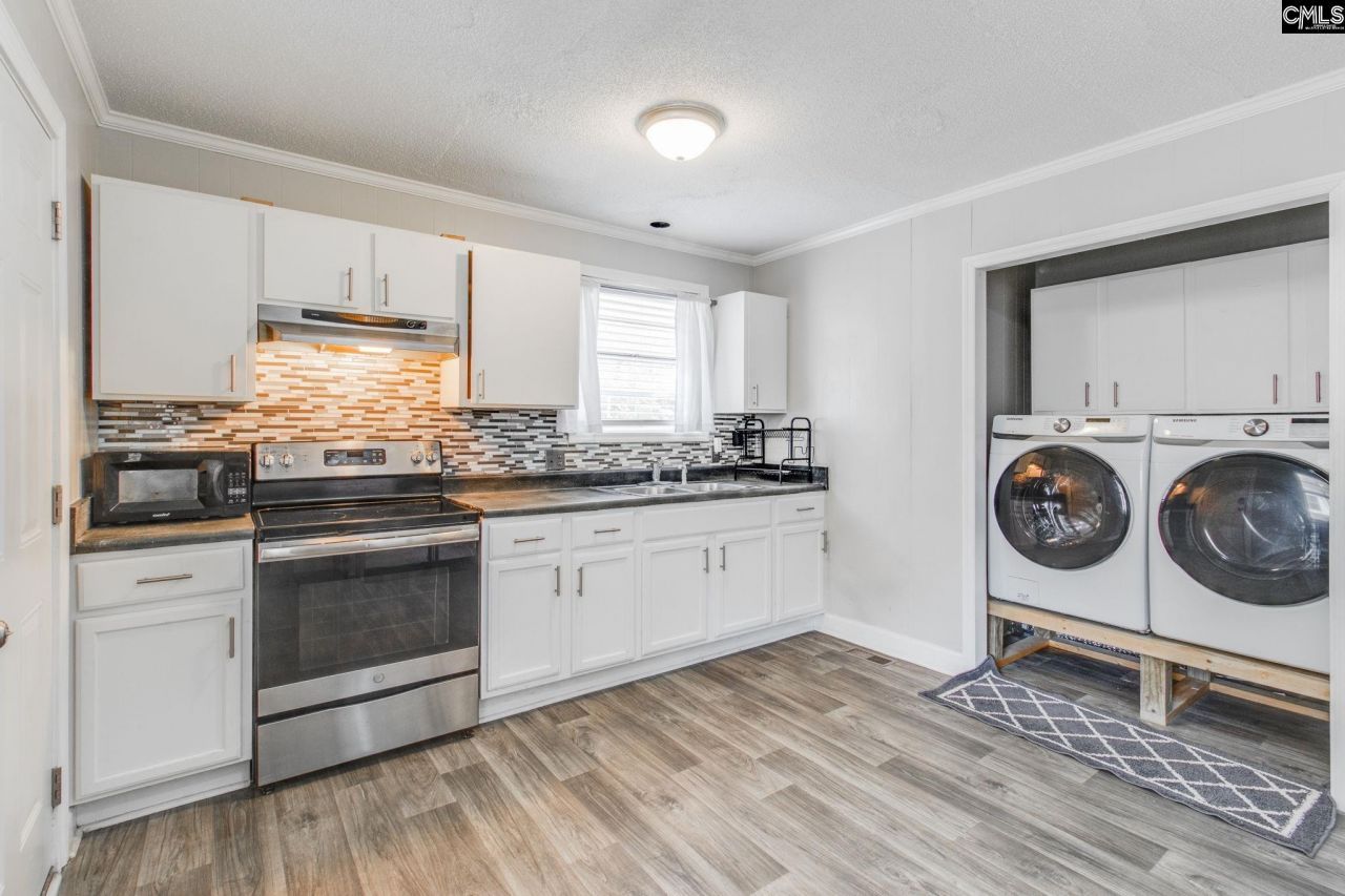 317 Saddlefield Road Photo 11