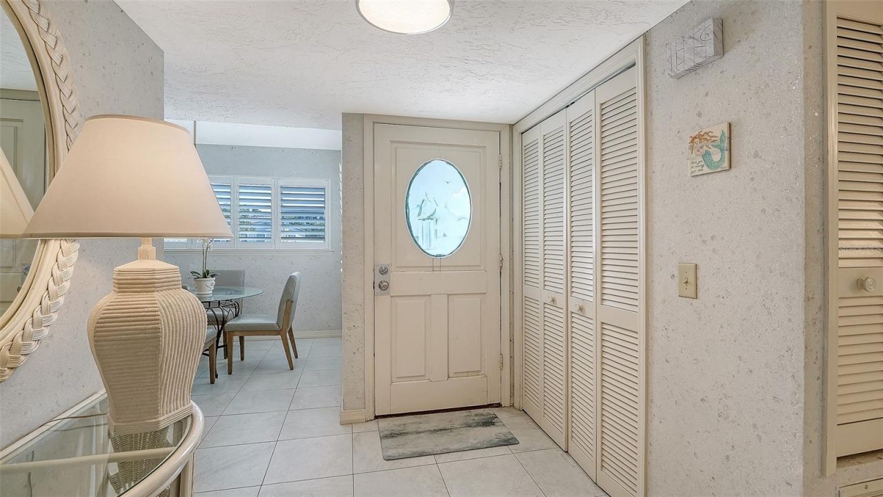 1225 Siesta Bayside Drive, Unit 1225B, Sarasota, FL 34242 Photo