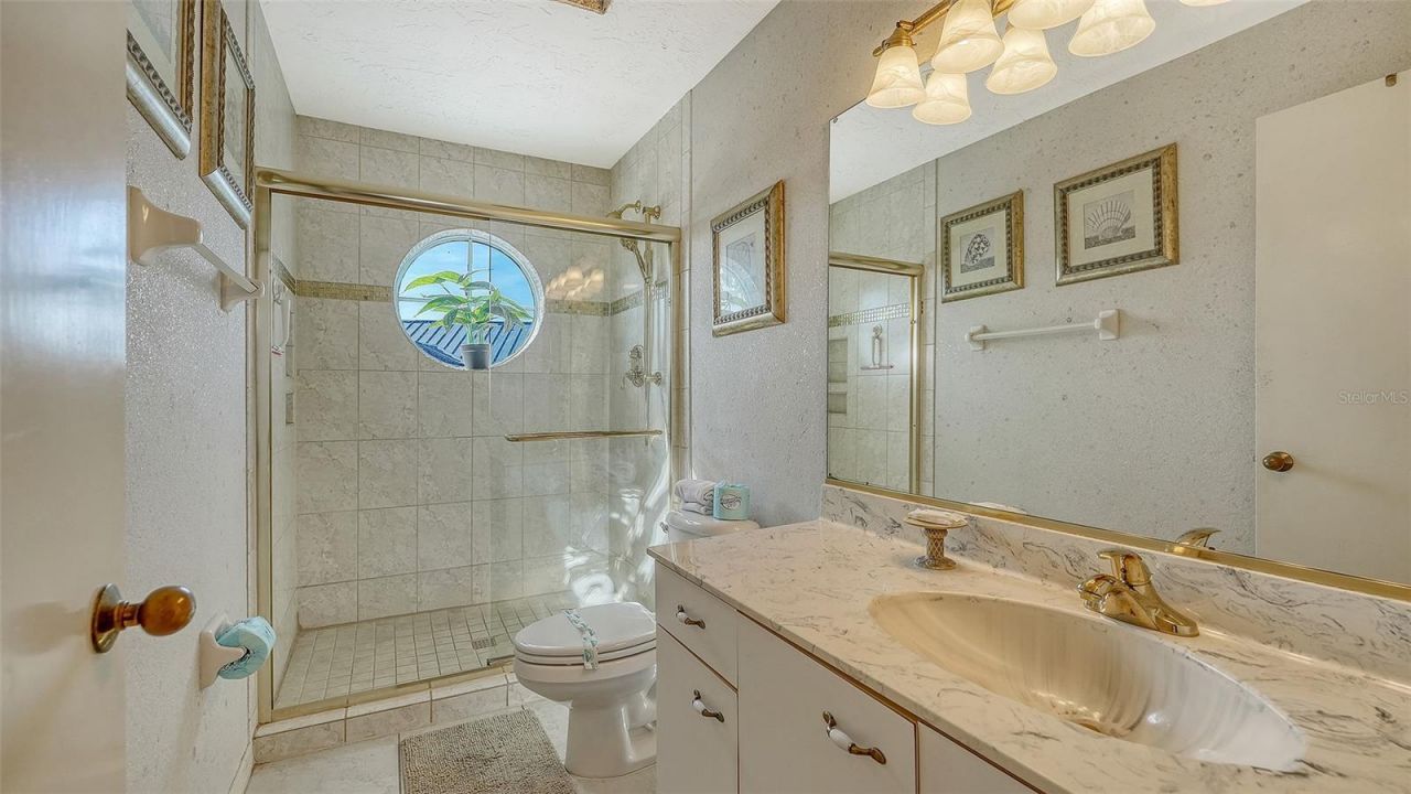 1225 Siesta Bayside Drive, Unit 1225B, Sarasota, FL 34242 Photo