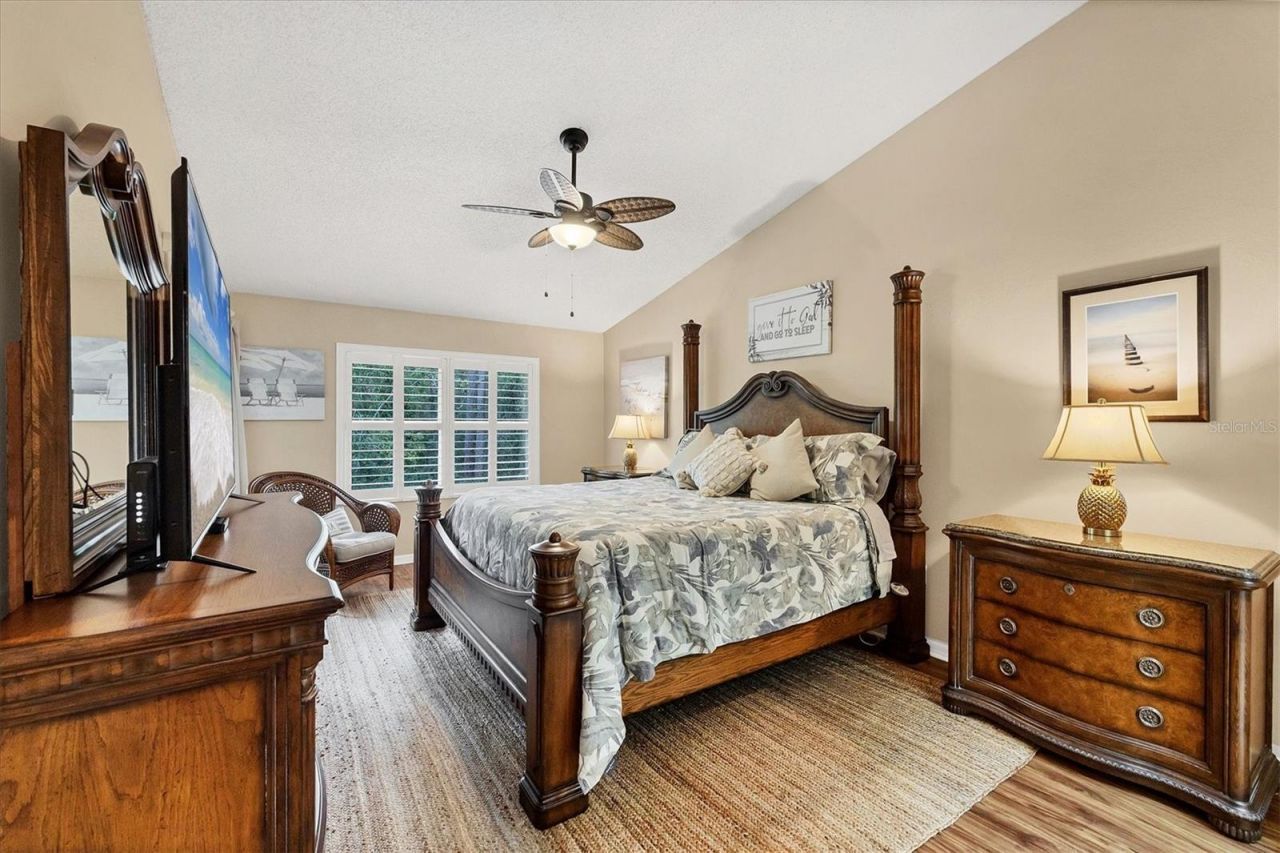 7266 Eleanor Circle, Unit 202, Sarasota, FL 34243 Photo