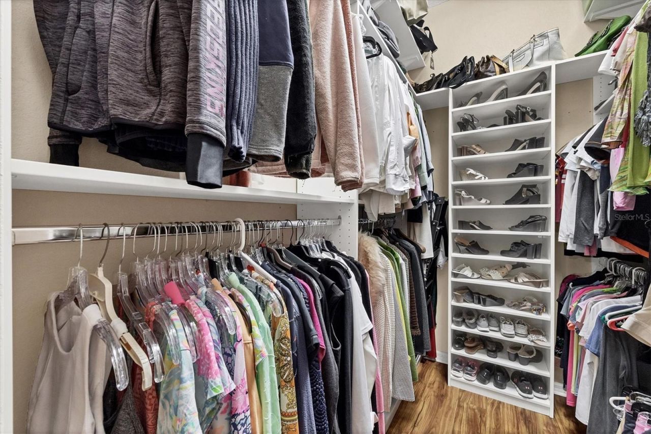 7266 Eleanor Circle, Unit 202, Sarasota, FL 34243 Photo