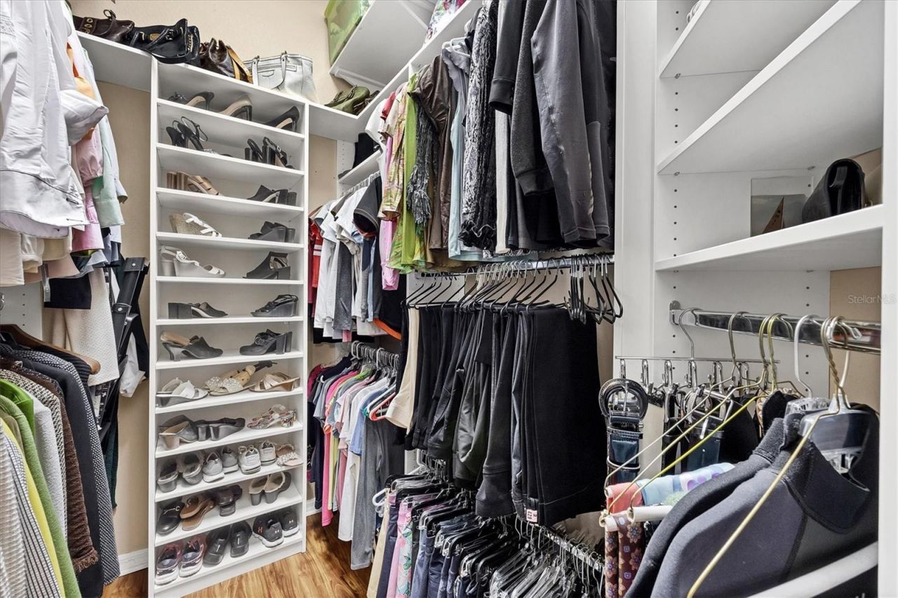 7266 Eleanor Circle, Unit 202, Sarasota, FL 34243 Photo